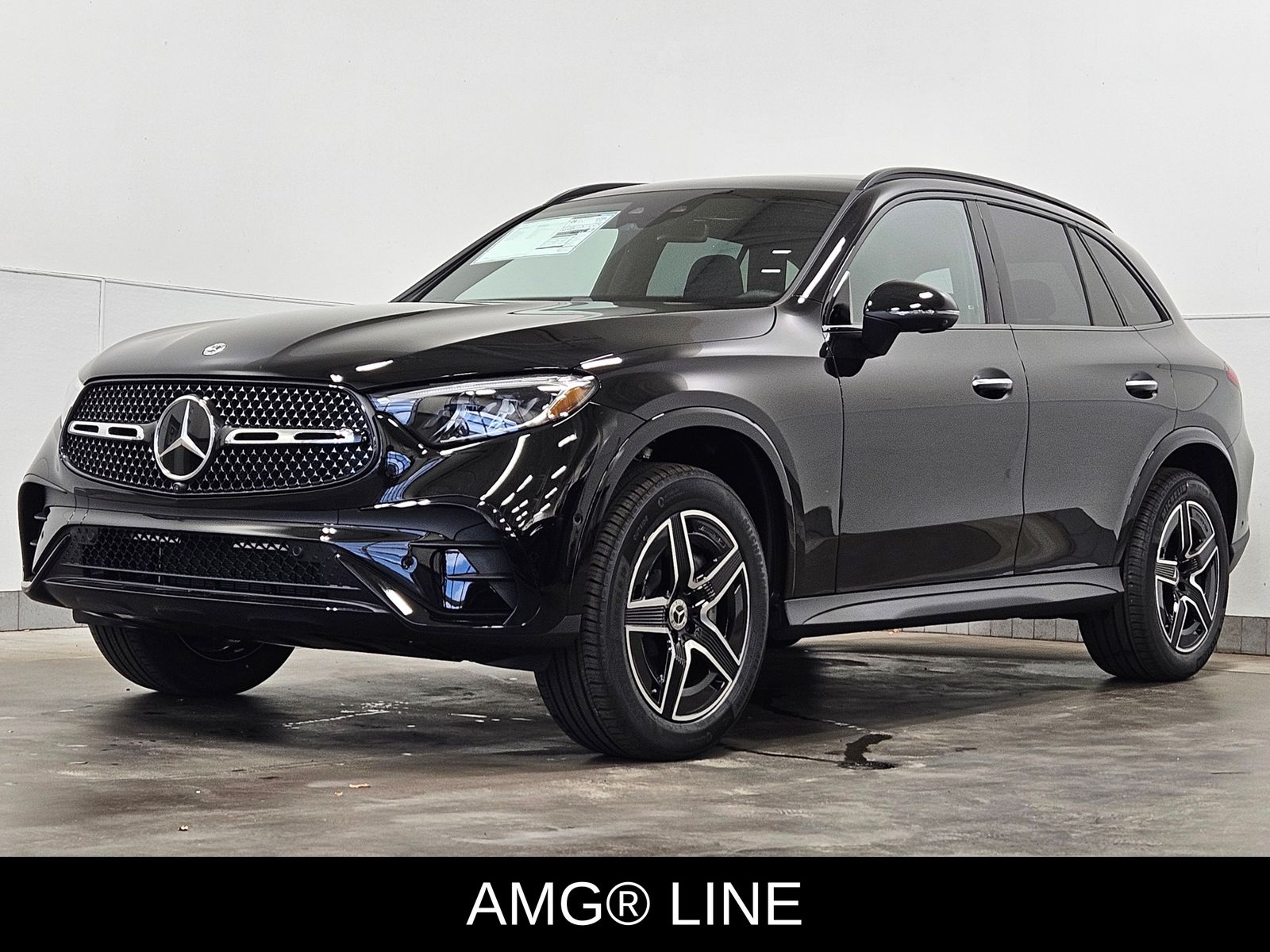 2026 Mercedes-Benz GLC Base's photo