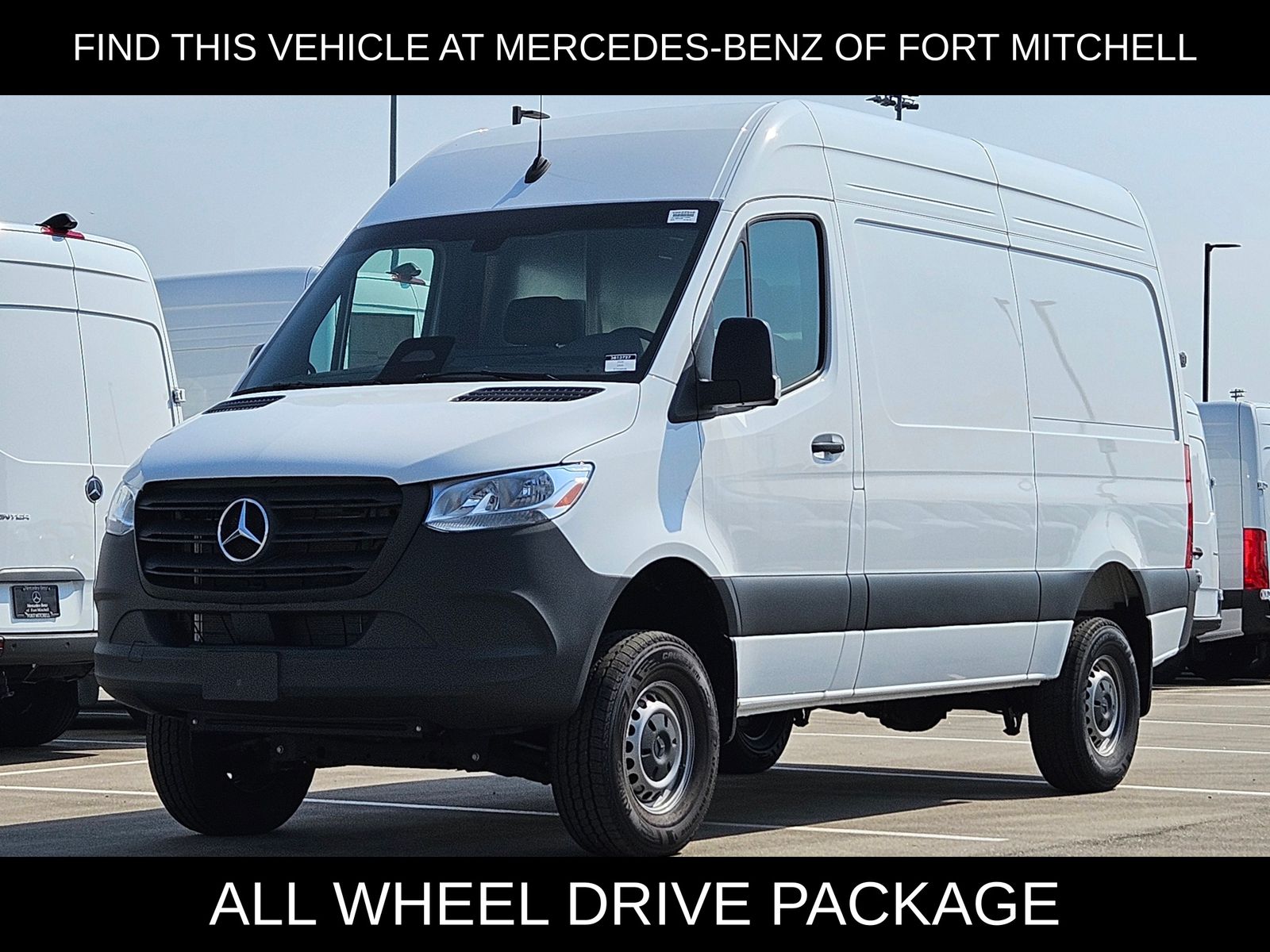 2025 Mercedes-Benz Sprinter 2500 144 WB HO Standard Roof 4x4's photo