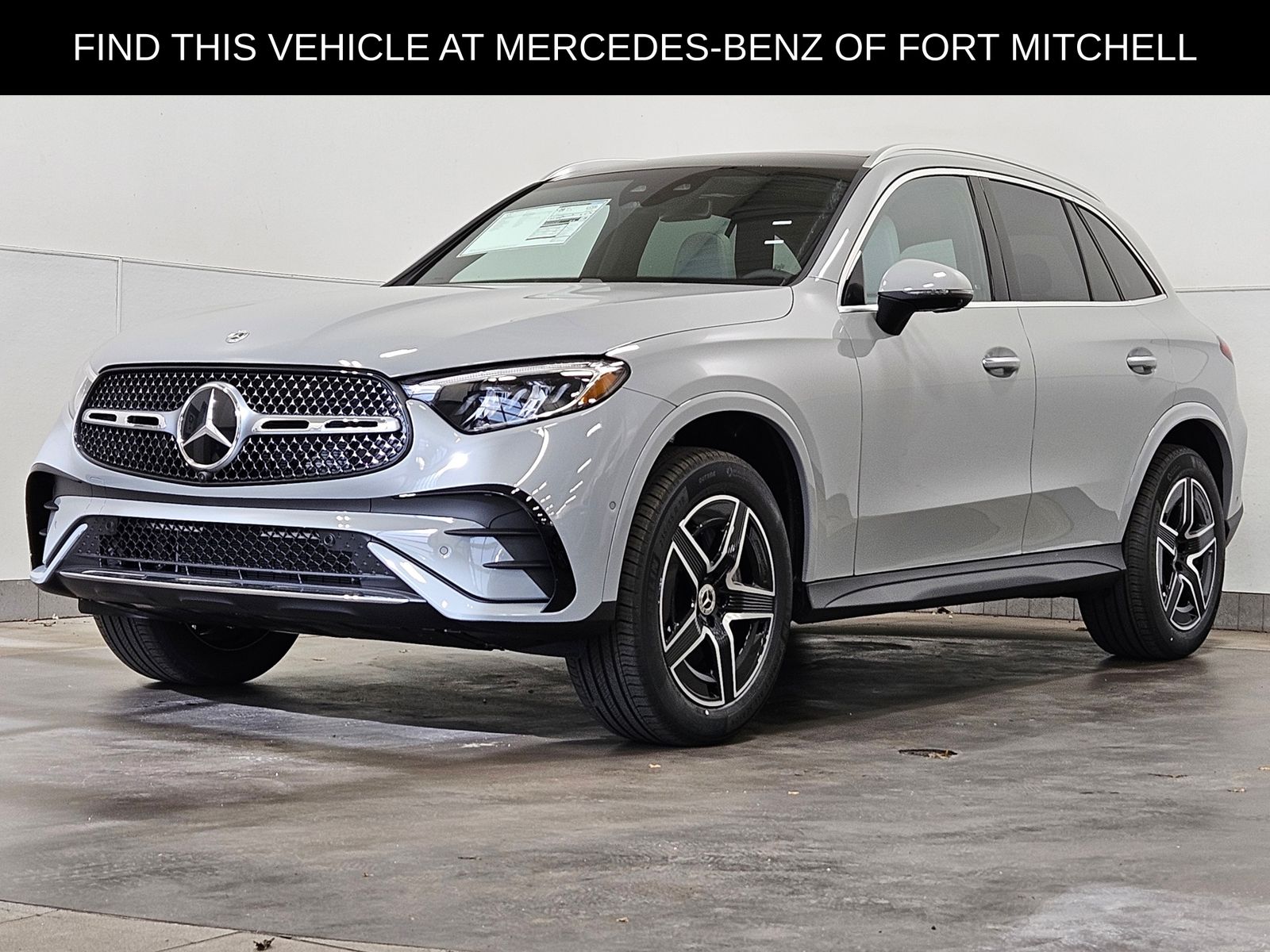 2026 Mercedes-Benz GLC Base's photo