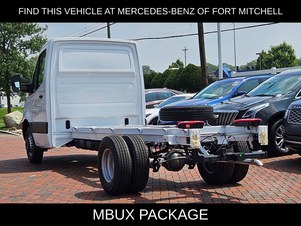 New 2025 Mercedes-Benz Sprinter 3500XD Chassis Cab Chassis 170 WB Truck 170" WB AWD