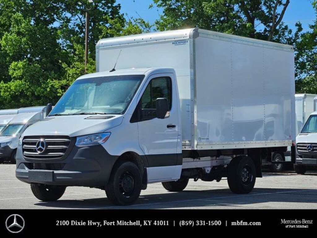 New 2024 Mercedes-Benz Sprinter 3500 XD Chassis Cab Chassis 144 WB Truck 144" WB RWD