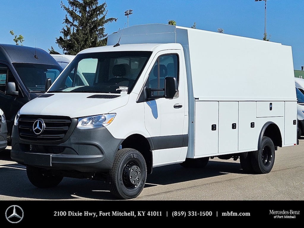 New 2024 Mercedes-Benz Sprinter 3500 XD Chassis Cab Chassis 170 WB Truck 170" WB AWD