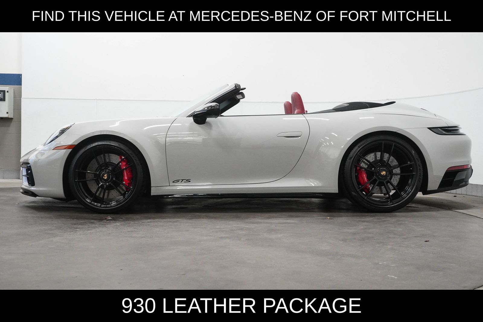 2023 Porsche 911 4S 4 GTS photo 4