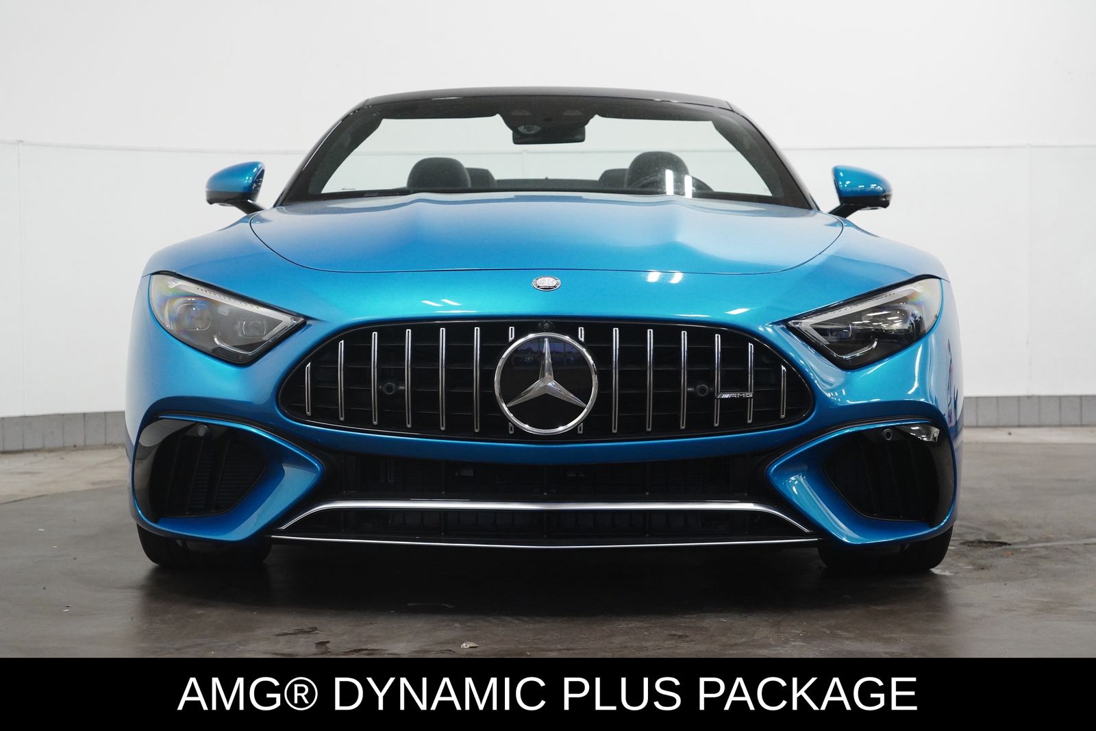 2024 Mercedes Benz SL AMG 63 photo 3