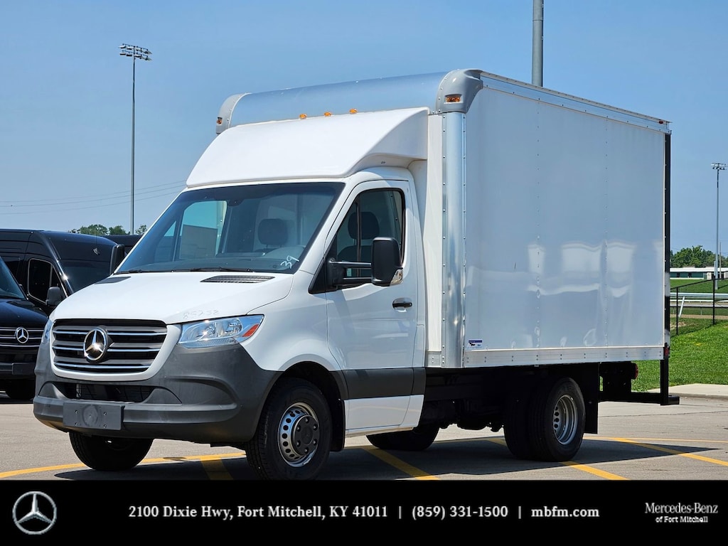 New 2024 Mercedes-Benz Sprinter 3500 XD Chassis Cab Chassis 144 WB Truck 144" WB RWD