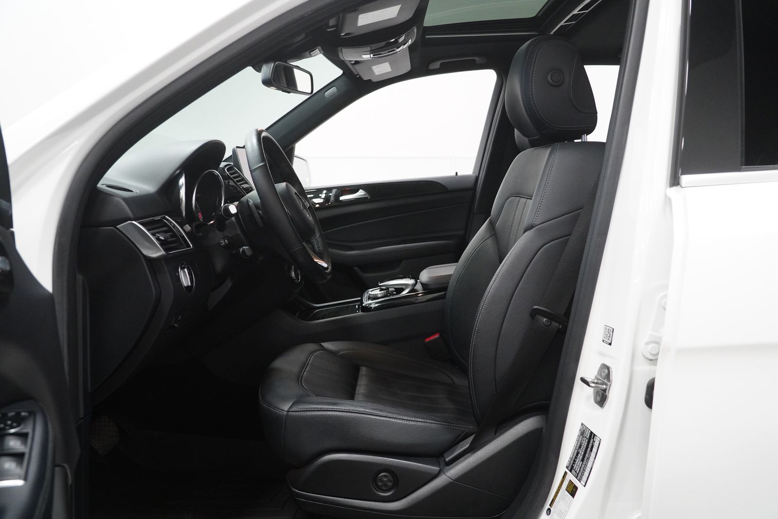 2018 Mercedes Benz GLE 350 4MATIC photo 2