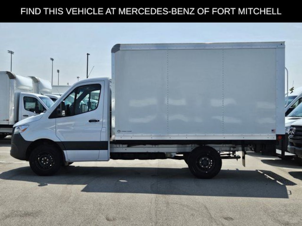 New 2024 Mercedes-Benz Sprinter 3500 Cab Chassis 144 WB Truck 144" WB RWD
