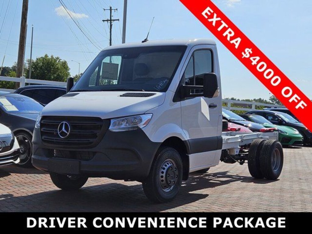 New 2024 Mercedes-Benz Sprinter 3500XD Cab Chassis 144 WB Truck 144" WB RWD