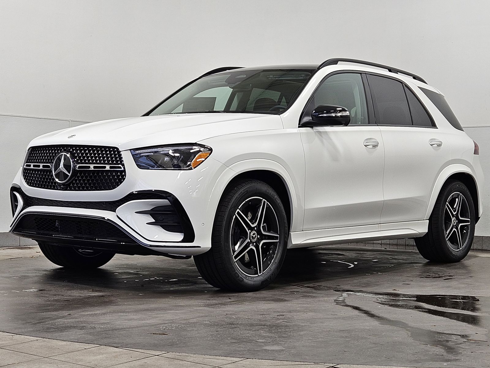 2026 Mercedes-Benz GLE GLE350's photo