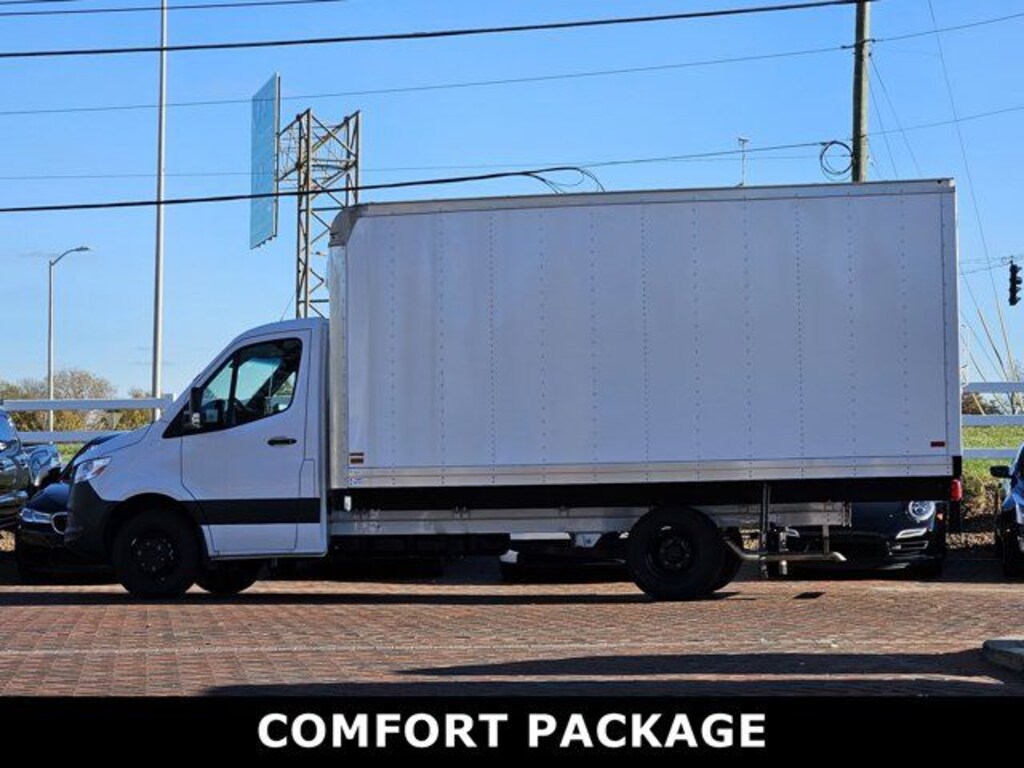 New 2024 Mercedes-Benz Sprinter 3500 XD Chassis Cab Chassis 170 WB Truck 170" WB RWD