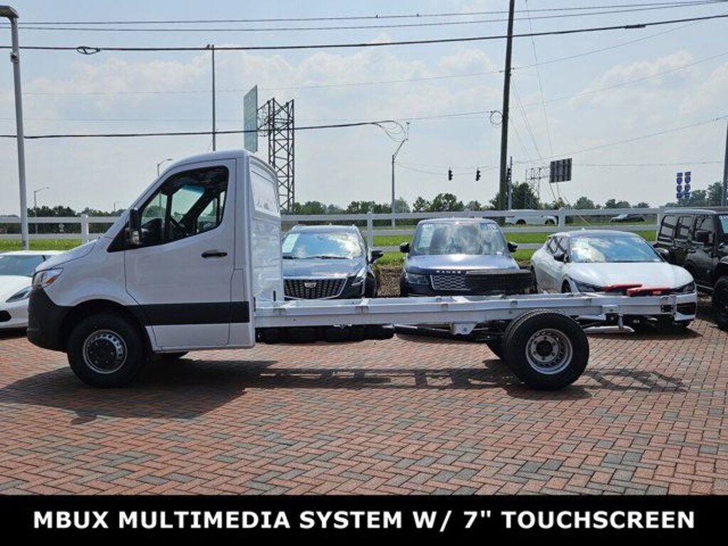 New 2024 Mercedes-Benz Sprinter 4500 Cab Chassis Standard Roof Cab Chassis