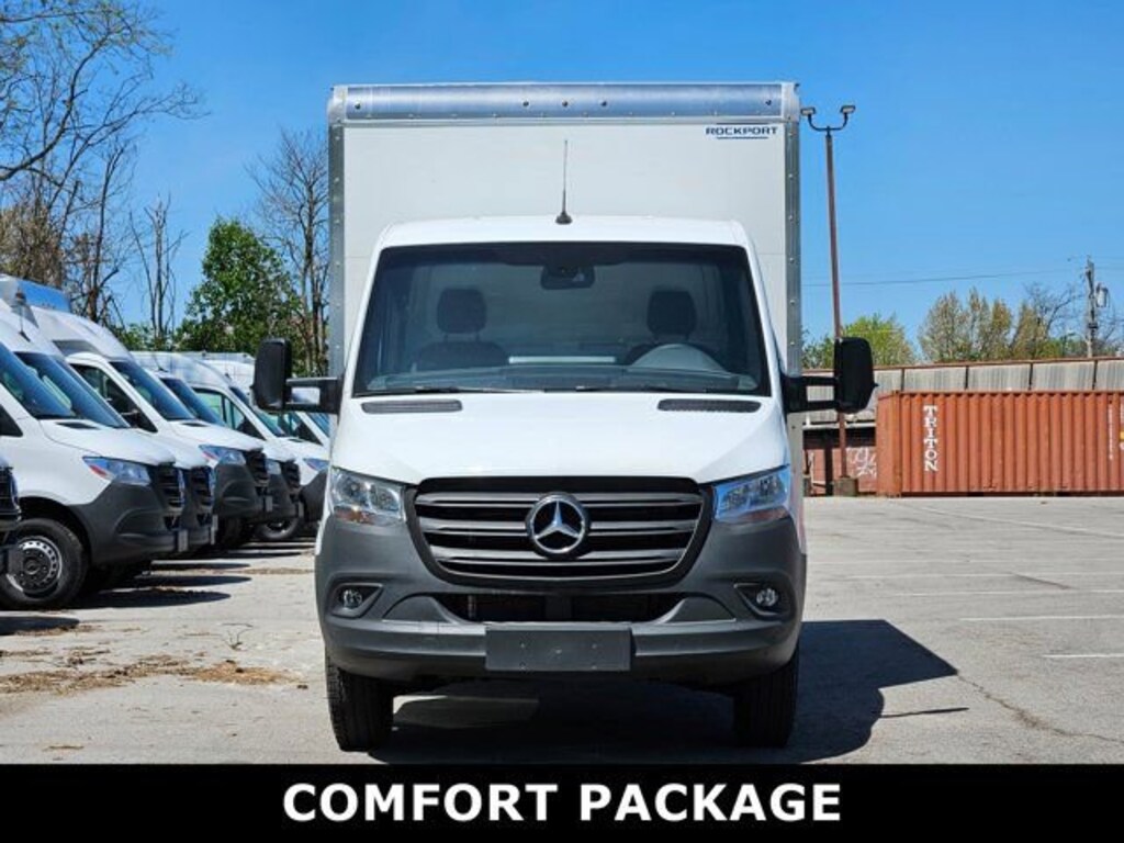 New 2024 Mercedes-Benz Sprinter 3500 XD Chassis Cab Chassis 144 WB Truck 144" WB RWD