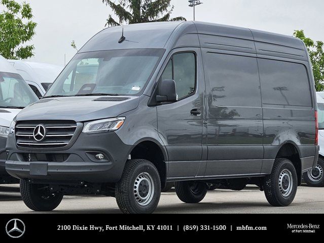 2025 Mercedes-Benz Sprinter Cargo Van Base's photo