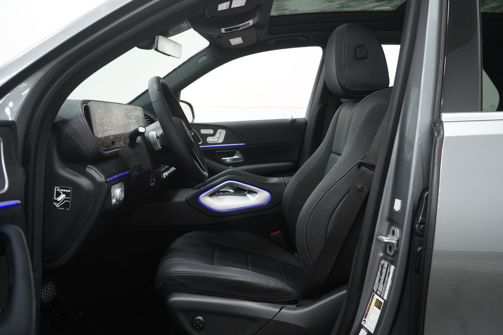 2026 Mercedes Benz GLE 350 4MATIC photo 2