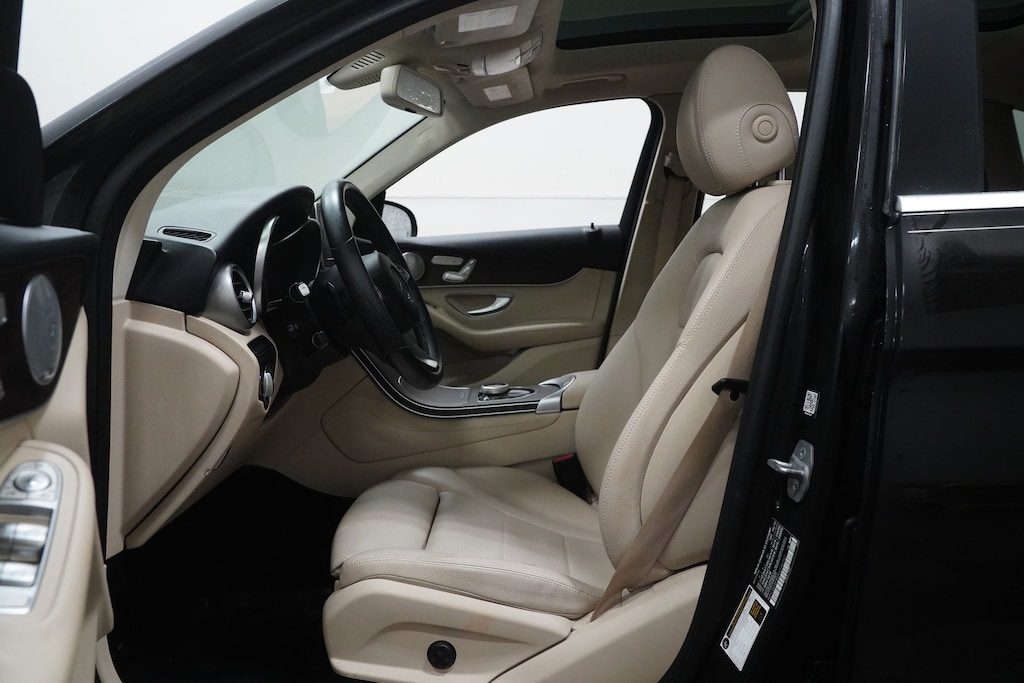 Used 2019 Mercedes-Benz GLC 300 4MATIC SUV