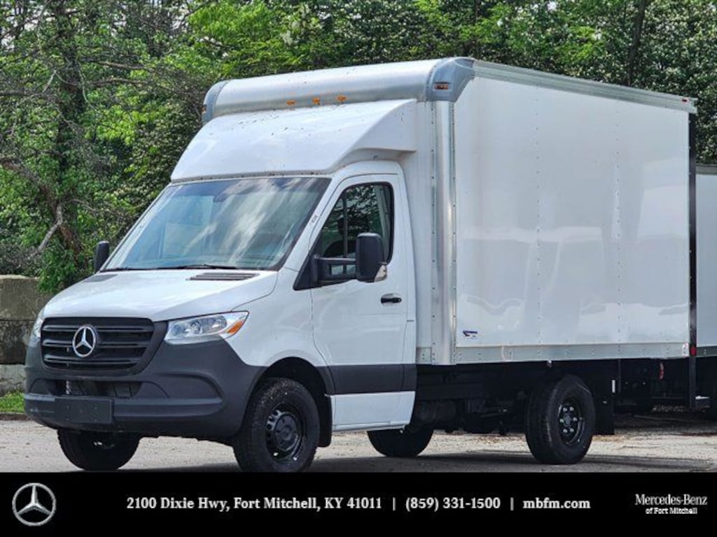 New 2024 Mercedes-Benz Sprinter 3500XD Cab Chassis 144 WB Truck 144" WB RWD