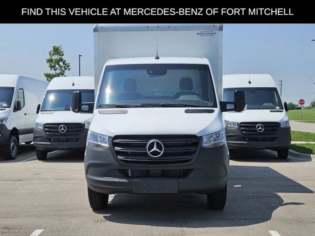 New 2024 Mercedes-Benz Sprinter 3500 Cab Chassis 144 WB Truck 144" WB RWD