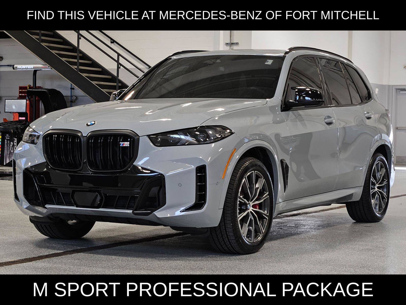 2025 BMW X5 M60i's photo