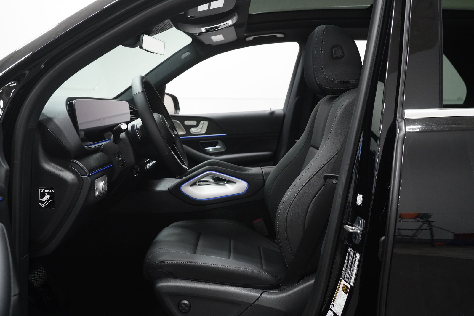 2026 Mercedes Benz GLE 450 4MATIC photo 2