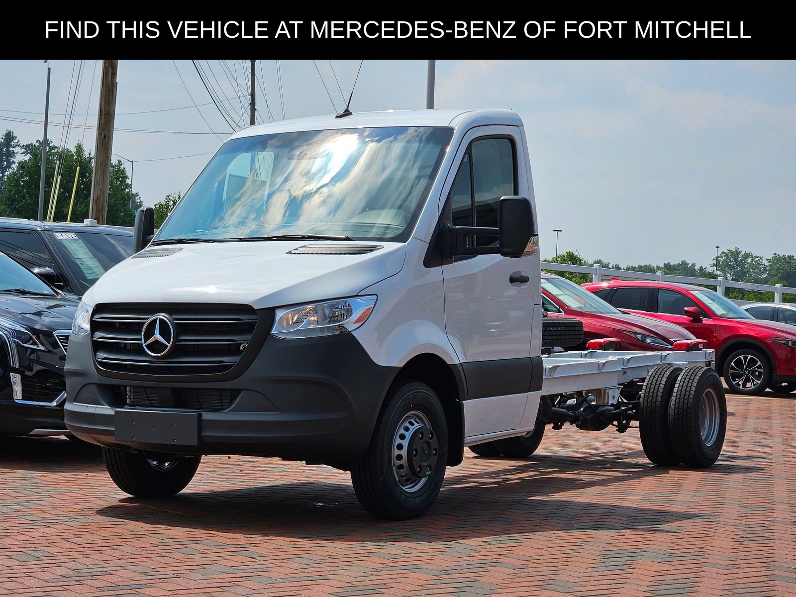 2024 Mercedes-Benz Sprinter 3500XD 170 WB HO 4x4's photo