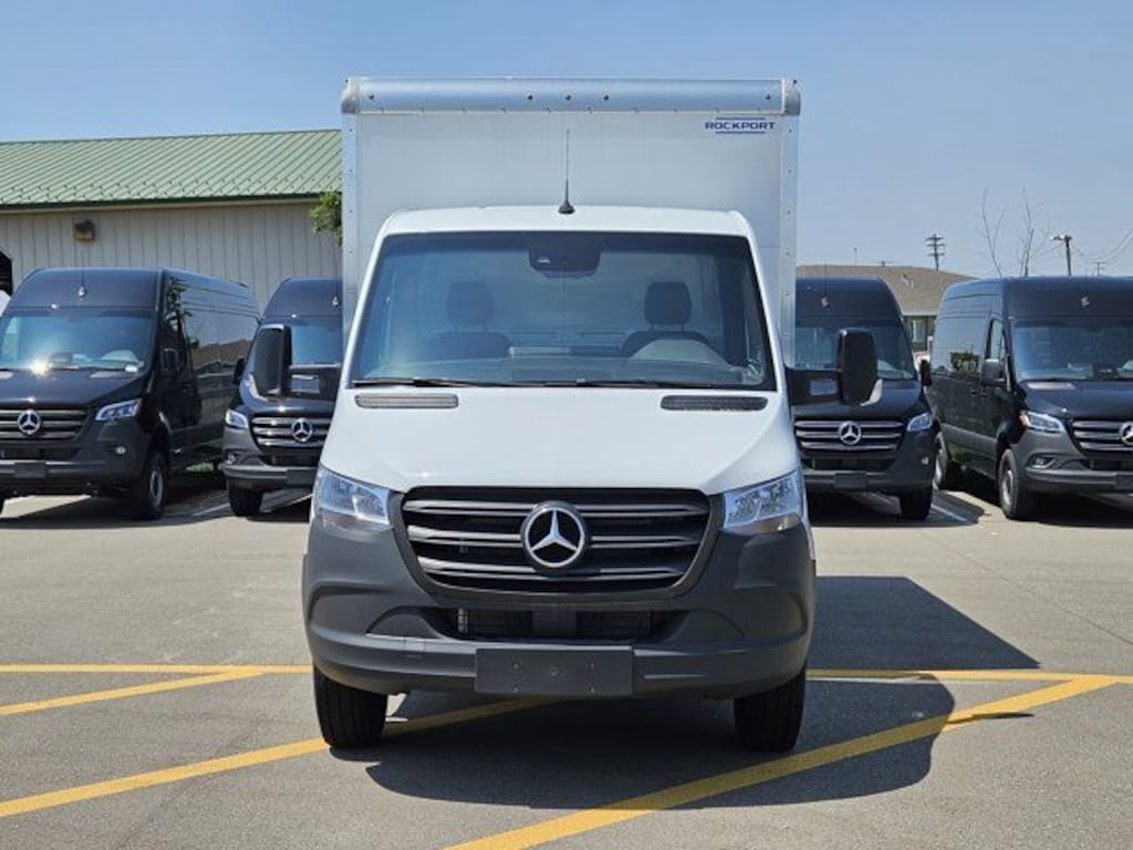 New 2024 Mercedes-Benz Sprinter 3500 XD Chassis Cab Chassis 144 WB Truck 144" WB RWD