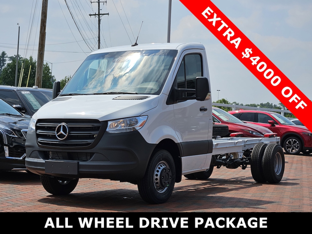 New 2024 Mercedes-Benz Sprinter 3500 XD Chassis Cab Chassis 170 WB Truck 170" WB AWD