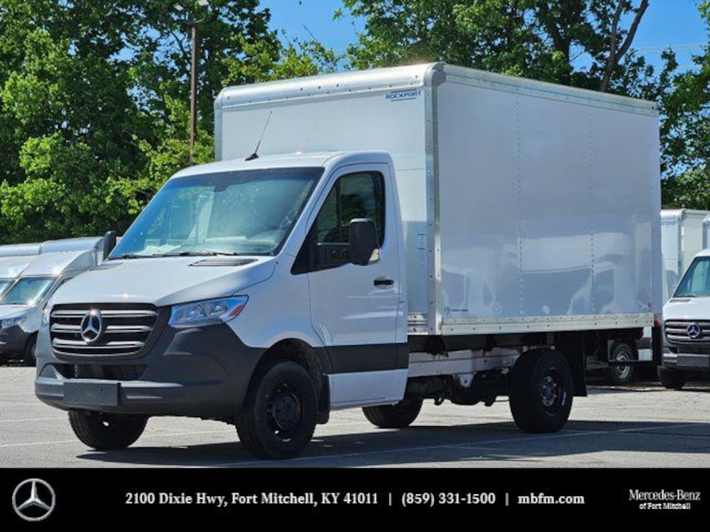 New 2024 Mercedes-Benz Sprinter 3500 XD Chassis Cab Chassis 144 WB Truck 144" WB RWD