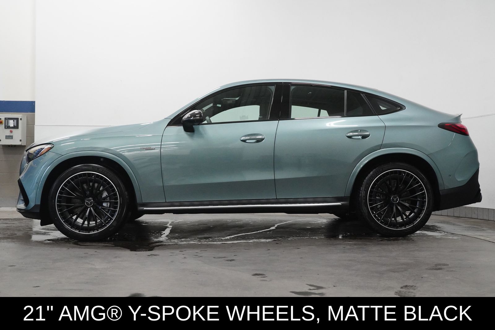 2026 Mercedes Benz GLC 43 photo 4
