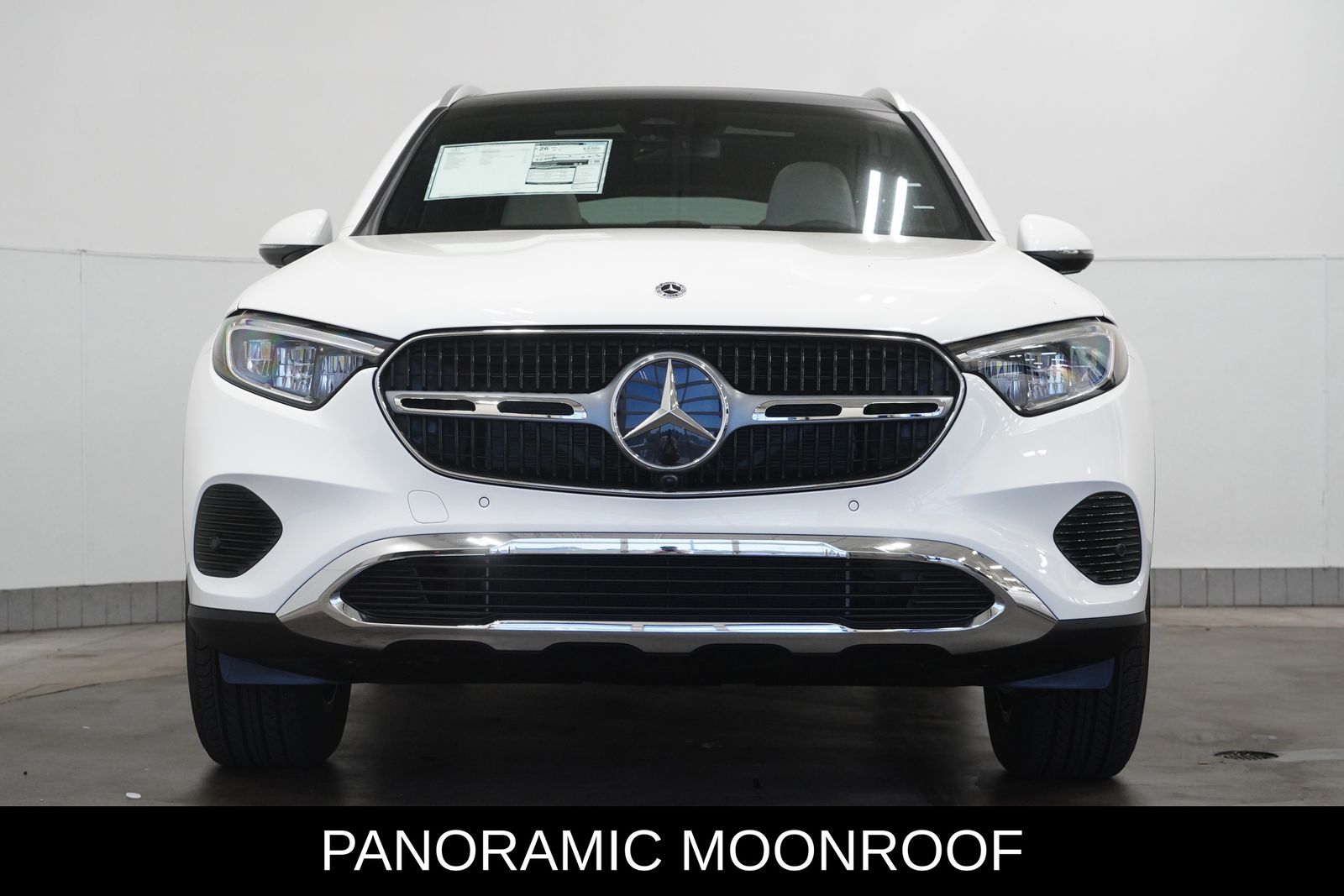 2026 Mercedes Benz GLC 300 4MATIC photo 2