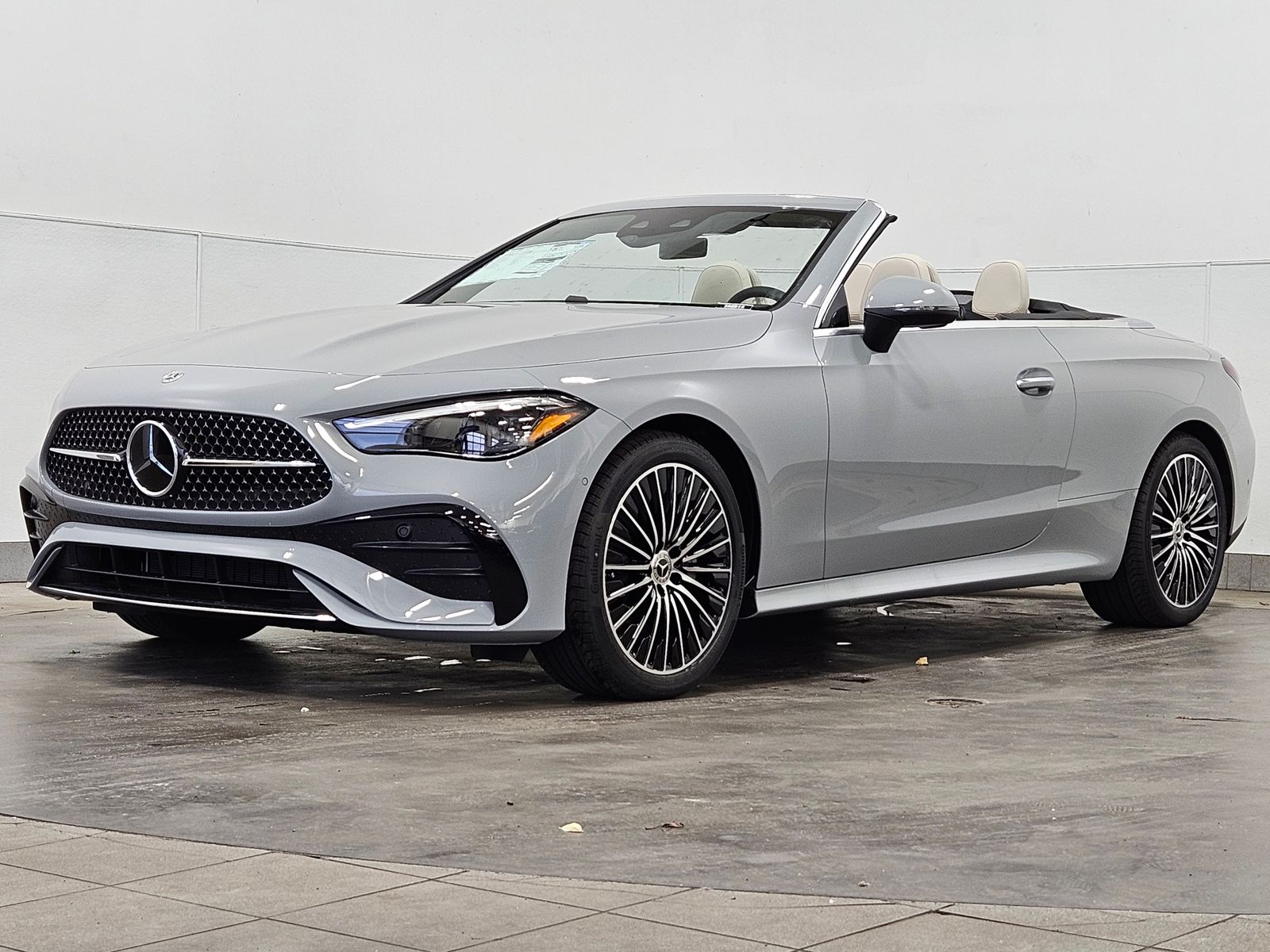 2026 Mercedes-Benz CLE CLE 300's photo