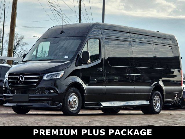 2024 Mercedes-Benz Sprinter Cargo Van Base's photo