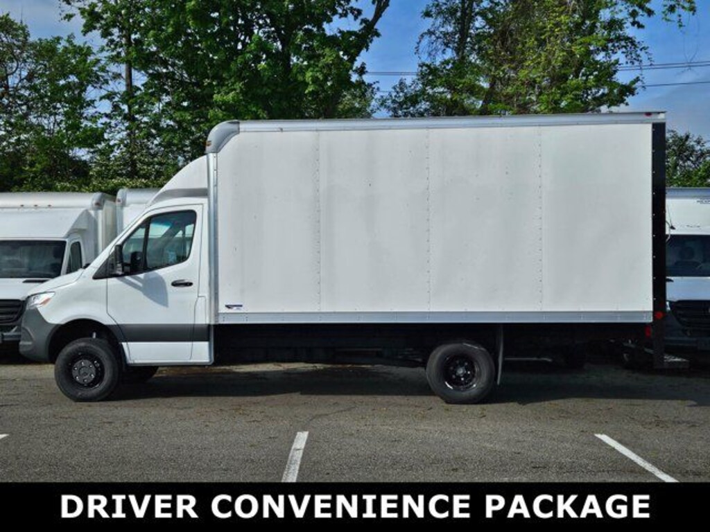 New 2024 Mercedes-Benz Sprinter 3500 XD Chassis Cab Chassis 170 WB Truck 170" WB AWD
