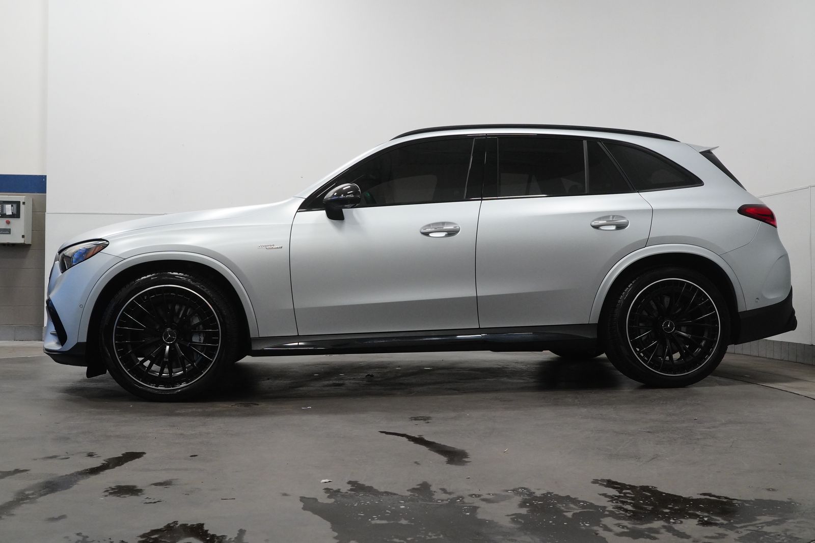 2024 Mercedes Benz GLC AMG 43 4MATIC photo 4