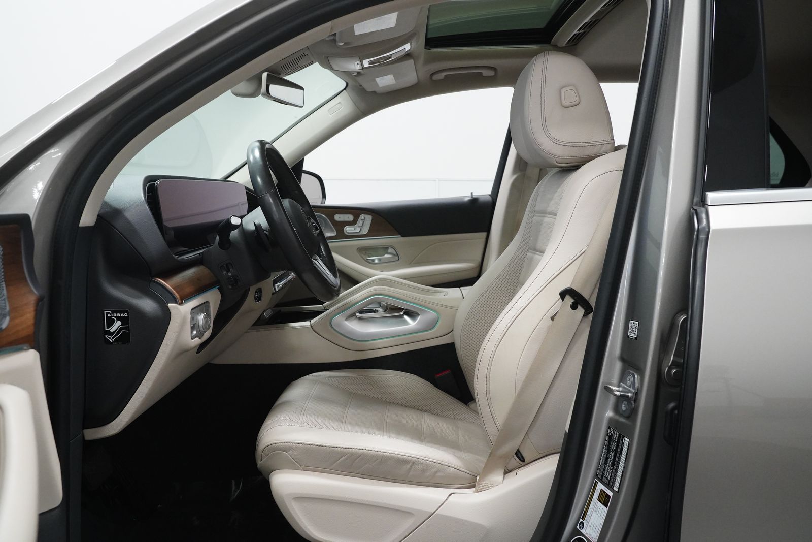 2020 Mercedes Benz GLE 450 4MATIC photo 2