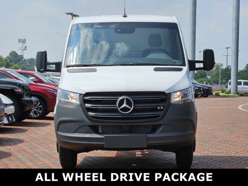 New 2024 Mercedes-Benz Sprinter 3500 XD Chassis Cab Chassis 170 WB Truck 170" WB AWD