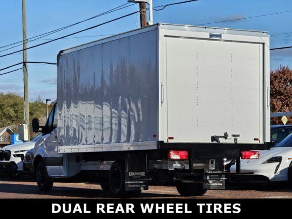 New 2024 Mercedes-Benz Sprinter 3500 XD Chassis Cab Chassis 170 WB Truck 170" WB RWD