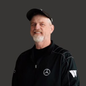 Staff member James O from ID_a5901e292310