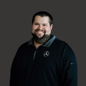 Staff member Steven S from ID_c27b48b51d71