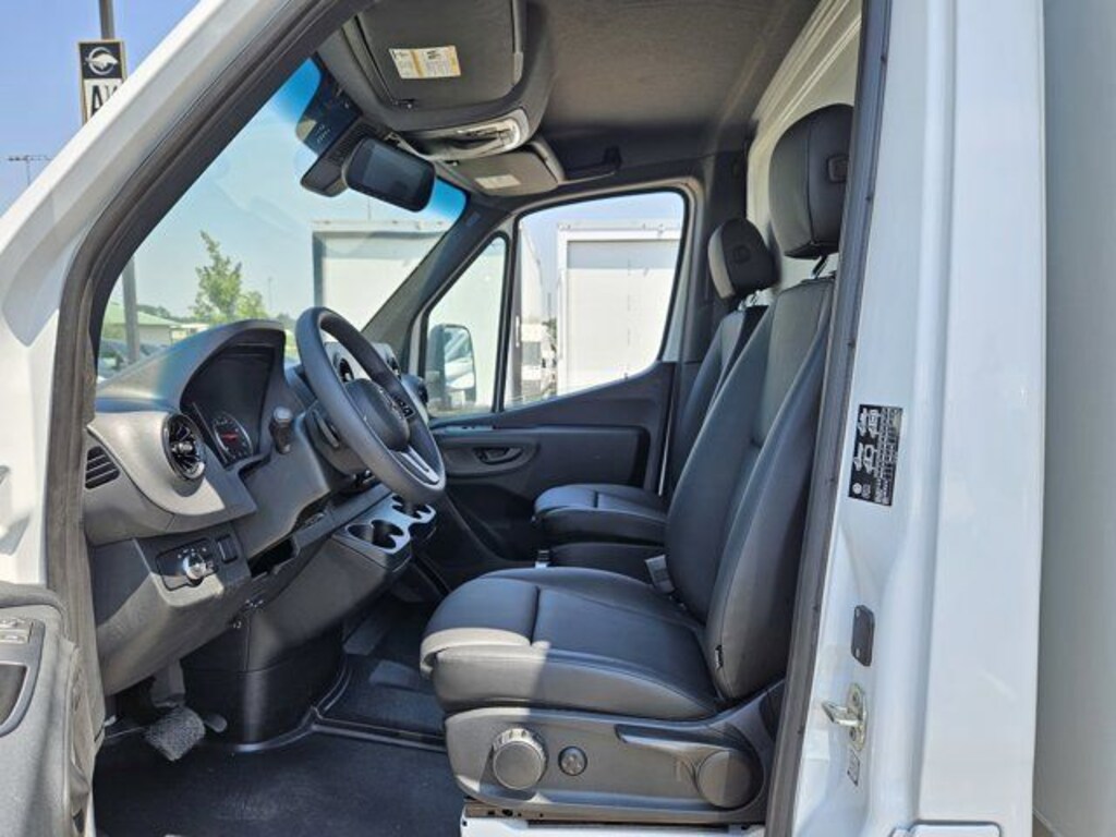 New 2024 Mercedes-Benz Sprinter 3500 XD Cab Chassis 144 WB Box Truck