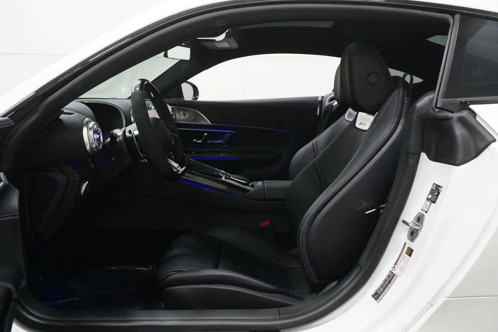 2025 Mercedes Benz AMG GT photo 2