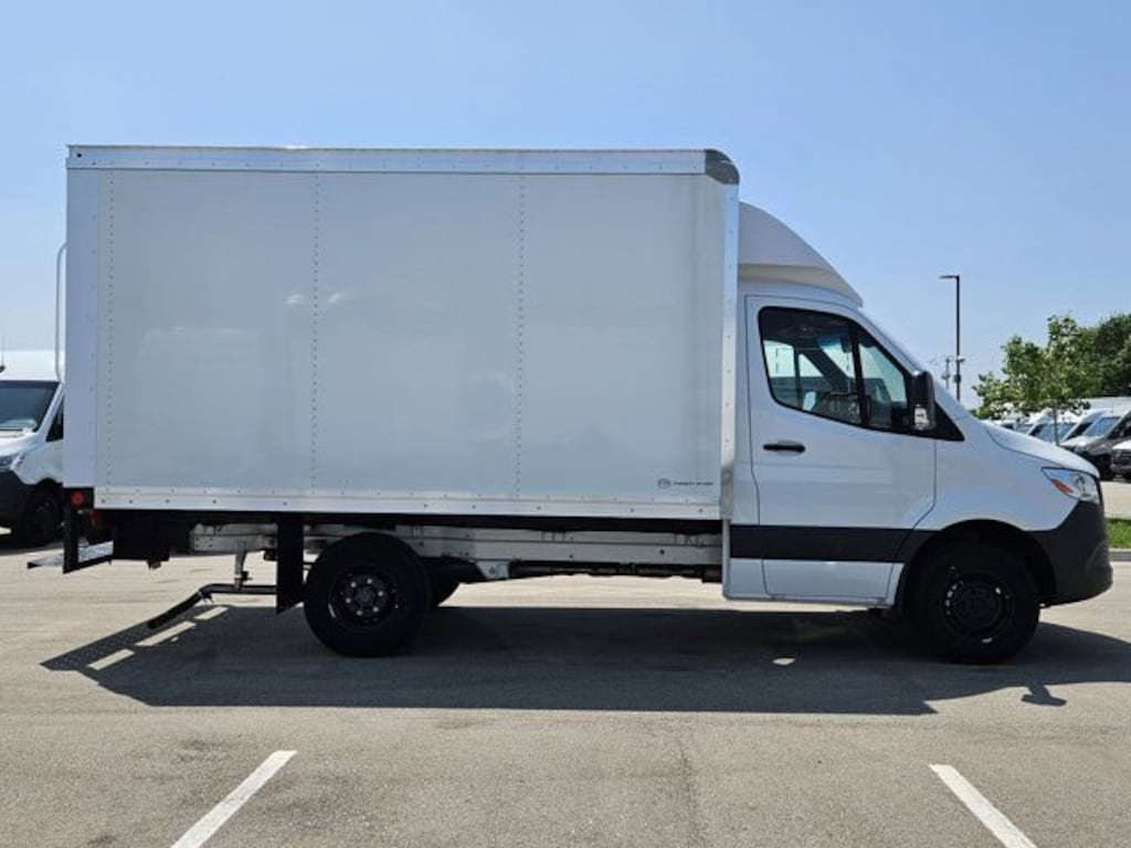New 2024 Mercedes-Benz Sprinter 3500 XD Chassis Cab Chassis 144 WB Truck 144" WB RWD