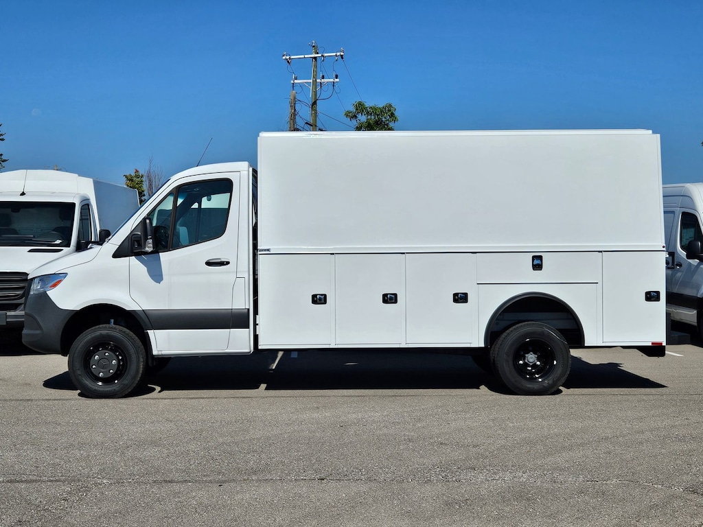 New 2024 Mercedes-Benz Sprinter 3500 XD Chassis Cab Chassis 170 WB Truck 170" WB AWD