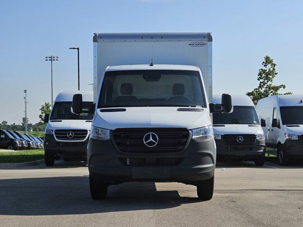New 2024 Mercedes-Benz Sprinter 3500 XD Chassis Cab Chassis 144 WB Truck 144" WB RWD