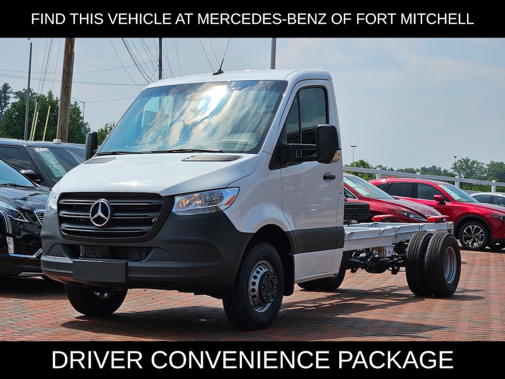 New 2024 Mercedes-Benz Sprinter 4500 Cab Chassis Standard Roof Cab Chassis