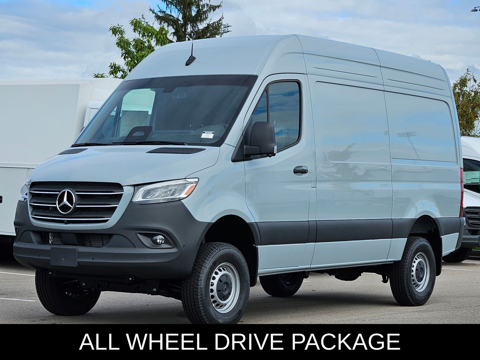2025 Mercedes-Benz Sprinter Cargo Van Base's photo