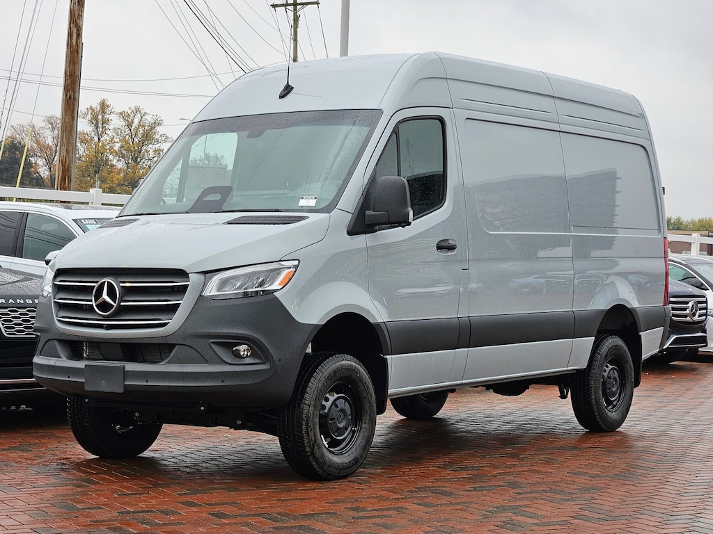 New 2025 Mercedes-Benz Sprinter 2500 Cargo 144 WB Van Cargo Van