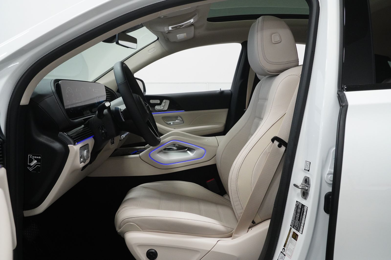 2026 Mercedes Benz GLE 450 4MATIC photo 2