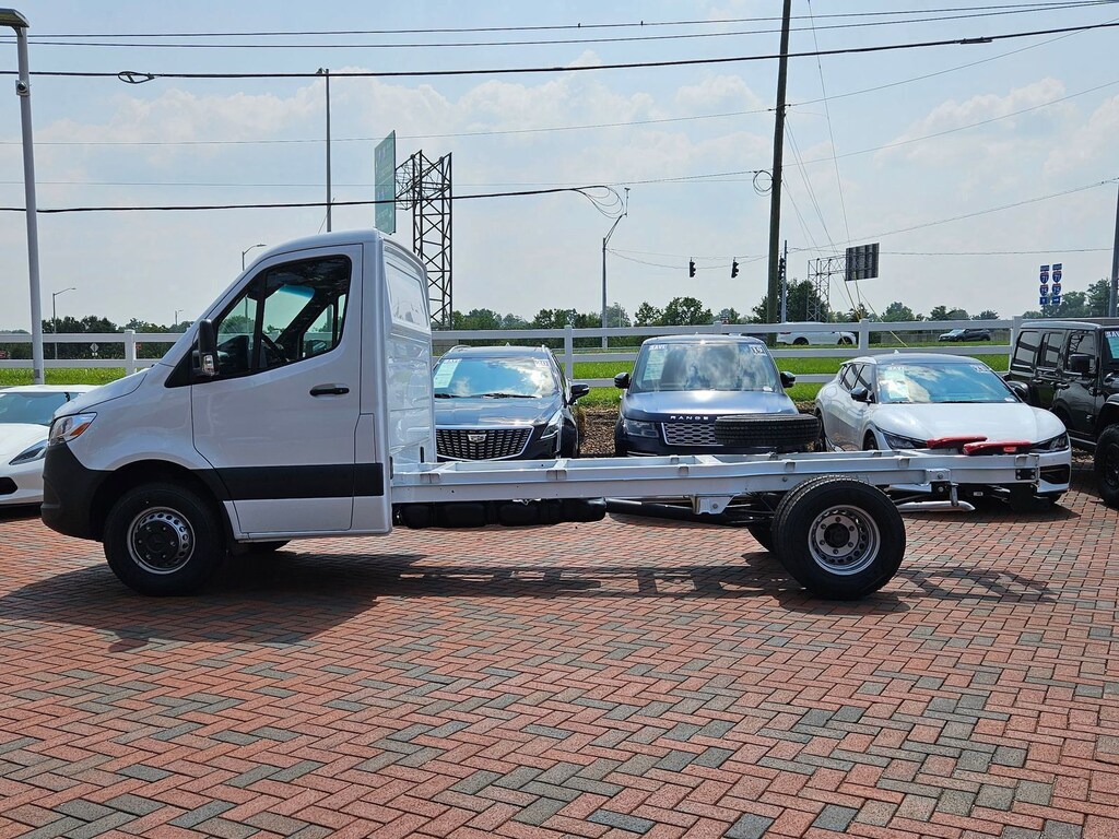 New 2024 Mercedes-Benz Sprinter 3500 XD Cab Chassis 170 WB Cab Chassis
