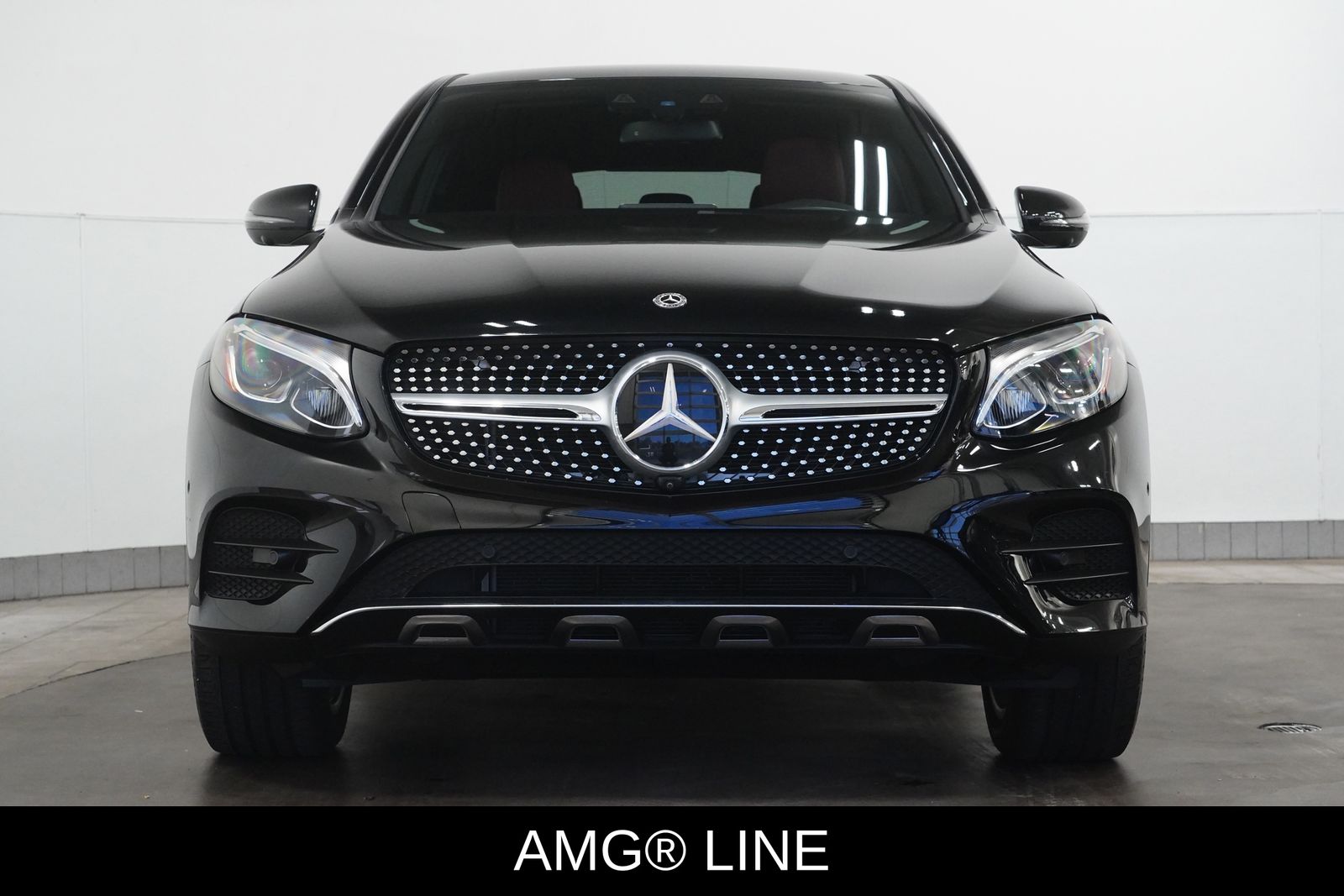 2019 Mercedes Benz GLC 300 4MATIC Coupe photo 2
