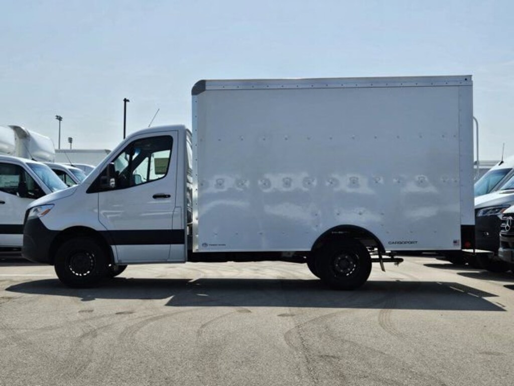New 2024 Mercedes-Benz Sprinter 3500 XD Chassis Cab Chassis 144 WB Truck 144" WB RWD